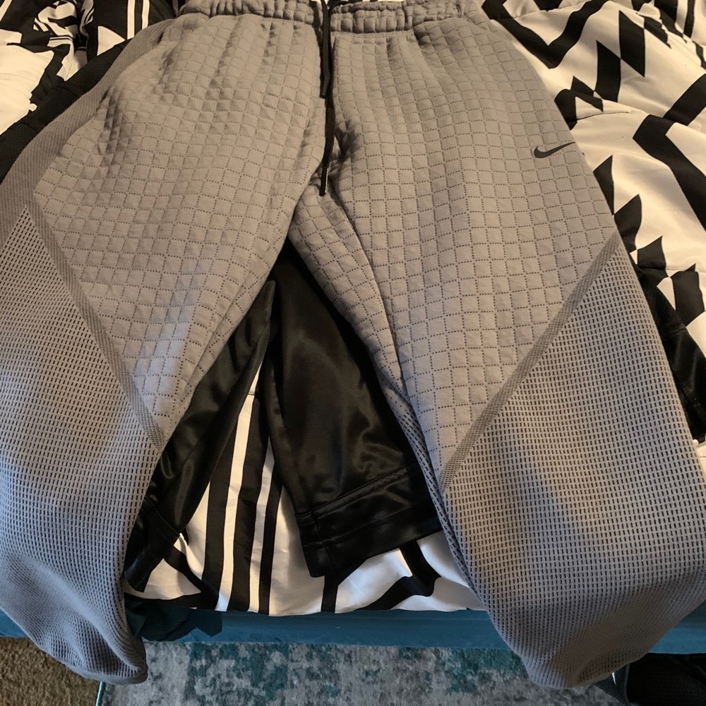 Nike pants 20  Jordan shorts 30